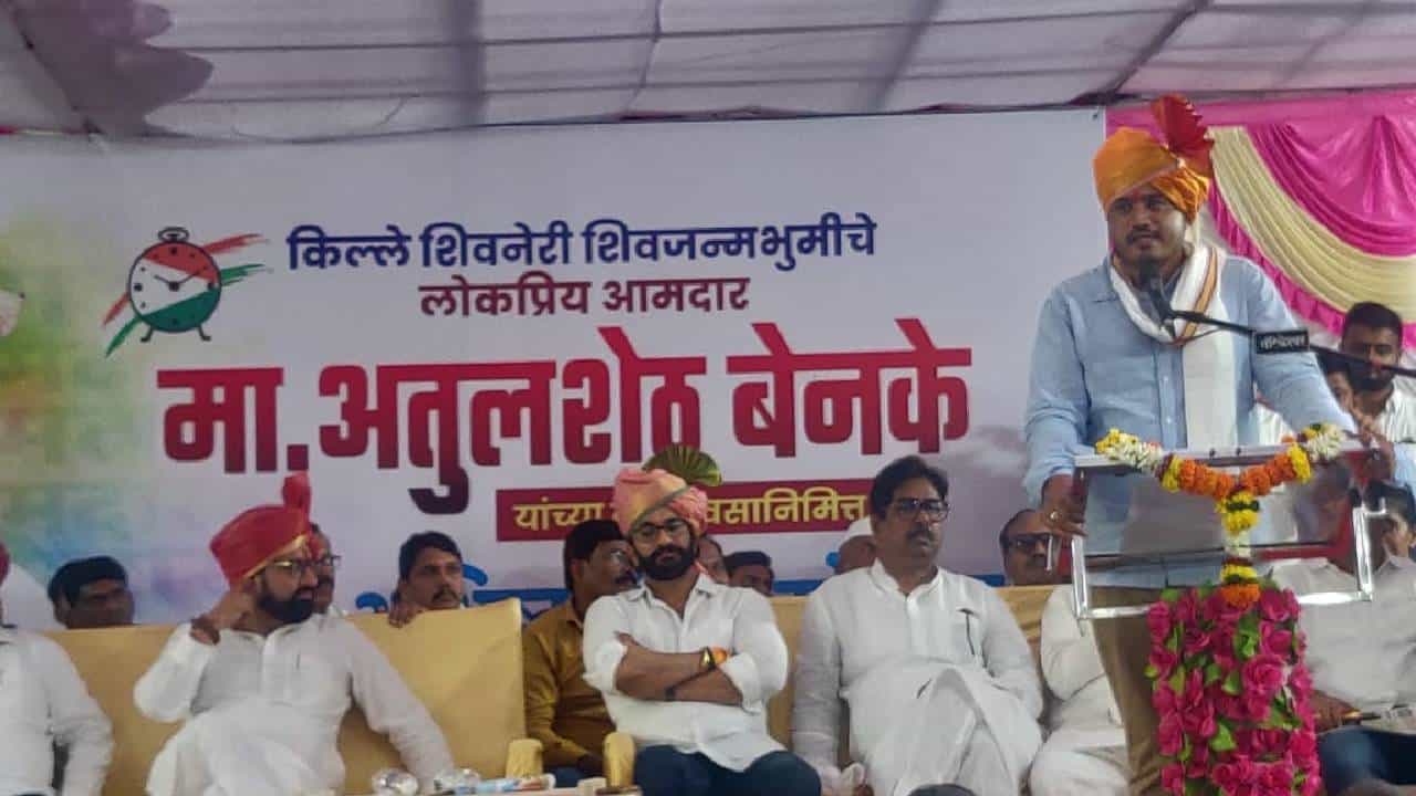 Rohit Pawar : 2024 नंतर राष्ट्रवादी काँग्रेसच्या नेतृत्वात बदल? रोहित पवारांच्या वक्तव्यानंतर चर्चेला उधाण, आता स्पष्टीकरण