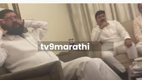 अर्जुन खोतकर आणि मुख्यमंत्री एकनाथ शिंदे यांच्या भेटीचा व्हिडीओ व्हायरल