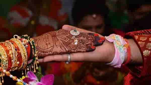 Astrology: लग्न करायचे आहे पण पत्रिका जुळत नाही? नो टेन्शन अशा पद्धतीने करा वैवाहिक जीवनातील दोष दूर