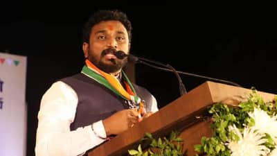 मुख्यमंत्री शिंदे यांचा मंत्रालयातील प्रवेश, राष्ट्रपतींच्या शपथविधीपूर्वीच्या मंत्रोच्चारावर मिटकरींचा आक्षेप; सरकारवर हल्लाबोल