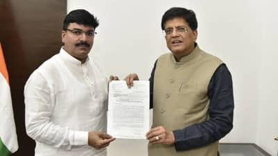 माहुल पंपिंग स्टेशनसाठी केंद्र सरकारने त्वरित जागा द्यावी; खासदार राहुल शेवाळे यांची केंद्रीय मंत्री पीयूष गोयल यांच्याकडे मागणी