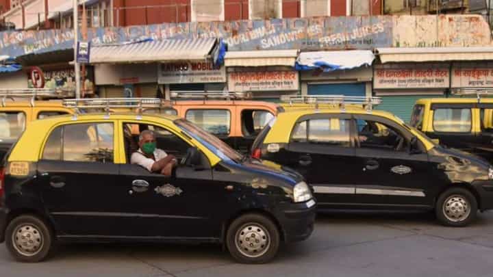 भाडेवाढीसाठी टॅक्सी संघटना आक्रमक; 15 सप्टेंबरपासून संपावर जाण्याचा इशारा भाडेवाढीसाठी टॅक्सी संघटना आक्रमक; 15 सप्टेंबरपासून संपावर जाण्याचा इशारा