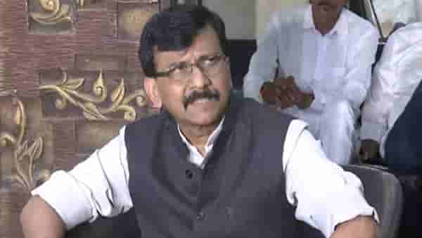 Sanjay Raut : पत्रा चाळ जमीन घोटाळा; संजय राऊतांविरोधात साक्ष देणाऱ्या स्वप्ना पाटकर यांना बलात्कार करून जीवे मारण्याची धमकी