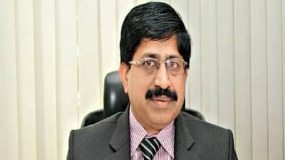 साखर आयुक्तांकडून राजकीय नेत्यांच्या कारखान्यांवर धडक कारवाई; आणखी 20 कारखान्यांवर होणार कारवाई