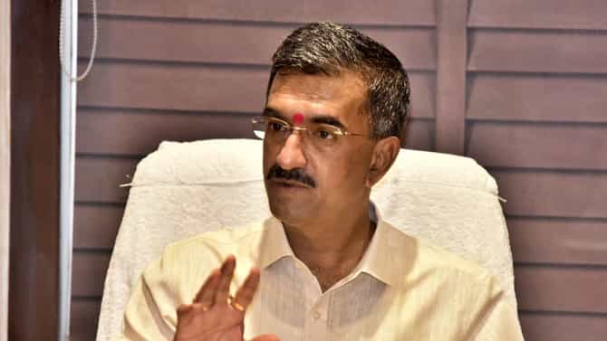 सांगा धनुष्यबाण कुणाचा? यावर बाळासाहेबांचं नाव घेत शंभुराज देसाईंचा हा दावा