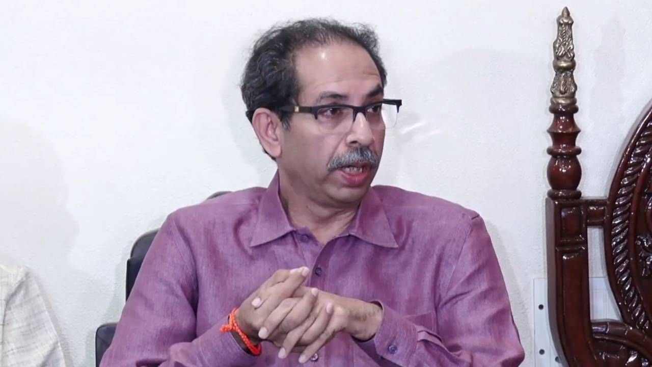 Uddhav Thackeray : कोश्यारींकडून हिंदूत फूट पाडण्याचं नीच काम ते महाराष्ट्राशी नमक हरामी; उद्धव ठाकरेंच्या भाषणातील 10 मुद्दे