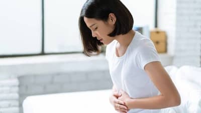 Suffer from PCOS | तुम्हालाही PCOS चा त्रास आहे का? मग प्या हे हर्बल टी; हार्मोन्स होतील संतुलित!
