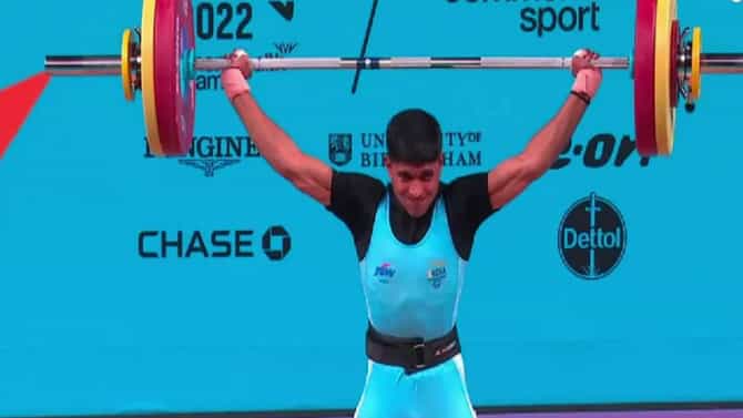 CWG 2022: महाराष्ट्राच्या संकेतने कॉमनवेल्थ मध्ये देशाला मिळवून दिलं पहिलं मेडल