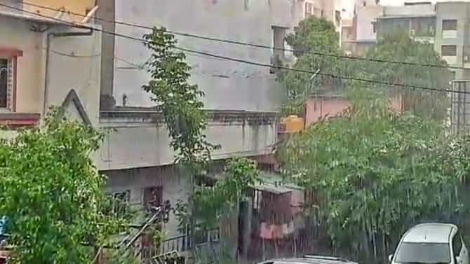 Pune rain : ढगांचा गडगडाट अन् विजांच्या कडकडाटासह रविवारी पुण्यात पाऊस? हवामान खात्याचा अंदाज