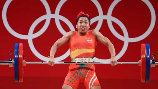 CWG 2022 : कॉमनवेल्थ गेम्स-2022 मध्ये वेटलिफ्टर मीराबाई चानूला गोल्ड मेडल