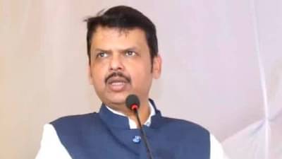 Devendra Fadnavis : उपमुख्यमंत्री देवेंद्र फडणवीस राज्यपाल कोश्यारी यांच्या भेटीला, नेमकी काय चर्चा होणार?