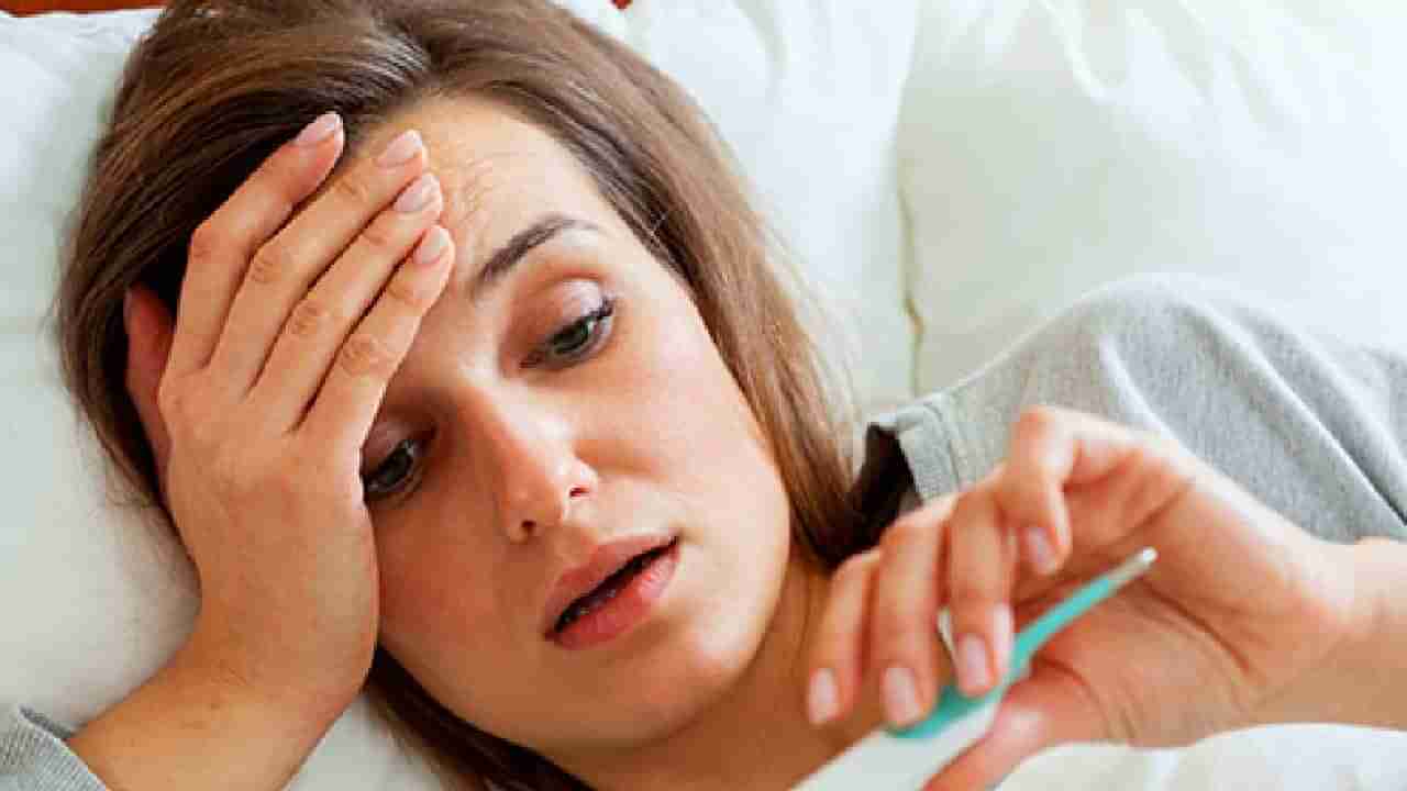 Cough, cold and Fever : पावसाळ्याच्या दिवसात वाढतोय सर्दी-तापाचा कहर, डॉक्टरांकडून उपाय जाणून घ्या....