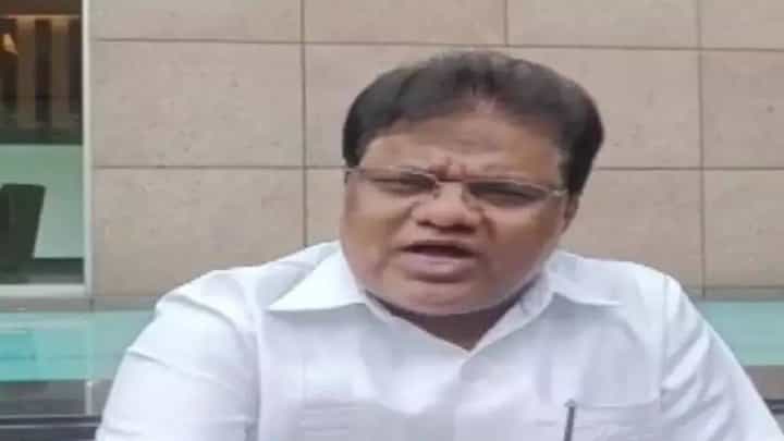 Tanaji Sawant on NCP | कार्यालयावर दगडफेक करणारे राष्ट्रवादीचे कार्यकर्तं, भविष्यात त्यांना त्यांचे स्थान कळेल, आमदार सावंत यांचा इशारा Tanaji Sawant on NCP | कार्यालयावर दगडफेक करणारे राष्ट्रवादीचे कार्यकर्तं, भविष्यात त्यांना त्यांचे स्थान कळेल, आमदार सावंत यांचा इशारा