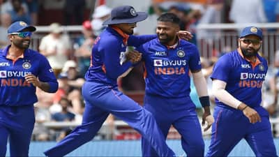 IND vs WI 3rd T20: हार्दिक पंड्या बोलला, रोहित-द्रविडने खुली सूट दिलीय, मग विराटच्या वेळी मोकळीक मिळत नव्हती?