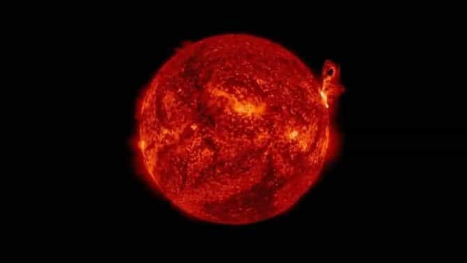 Geomagnetic storm: सावधान! पृथ्वीवर धडकणार भूचुंबकीय वादळ; मोबाईलचे सिग्नल गायब होणार, जगात ब्लॅकआऊट होण्याचाही धोका