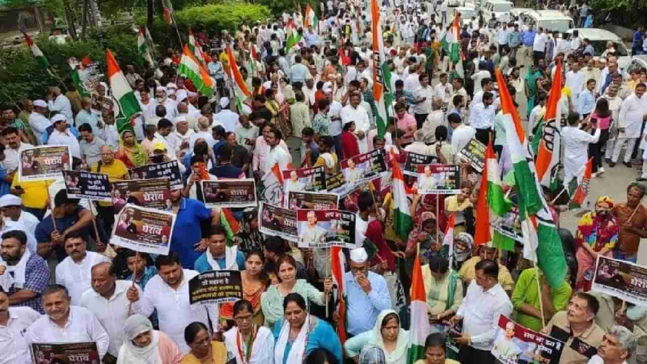 Congress : दिल्लीत काँग्रेसच्या कार्यालयाजवळ गर्दी, तंबू-कुलर सजले, स्वयंपाकही बनतोय, प्रदर्शनासाठी काँग्रेसचा प्लॅन काय?