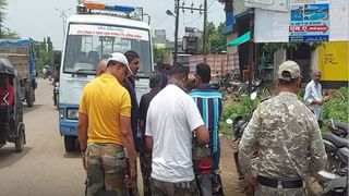 Dombivali Accident : डोंबिवली पश्चिमेत तर्राट कार चालकाची सात वाहनांना धडक, एका रिक्षाचा चक्काचूर