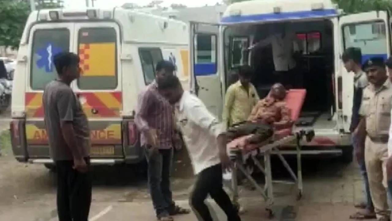 Bihar | धक्कादायक...विषारी दारू प्यायल्याने 8 जणांचा मृत्यू, 12 जणांची दृष्टी गेली, वाचा संपूर्ण प्रकरण