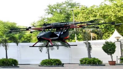 नौदलासाठी राज्यात तयार झाले देशातील पहिले पॅसेंजर ड्रोन, वरुण ड्रोन १३० किलो वजन उचलण्यात सक्षम, खराब झाल्यास विनाअपघाता करणार लँडिंग