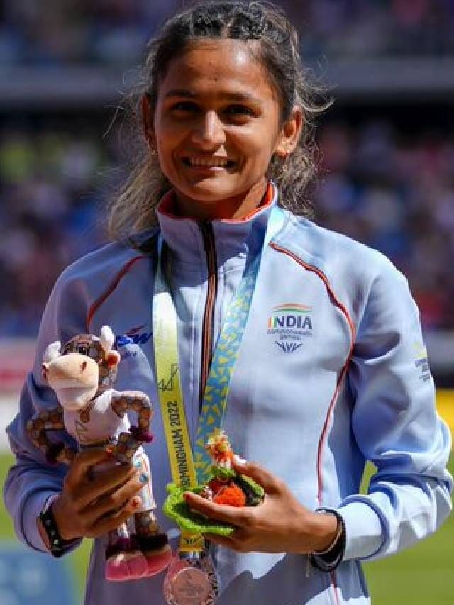 CWG 2022: प्रियंका गोस्वामीने चालत रचला इतिहास, राष्ट्रकुल स्पर्धेत पटकावले रौप्यपदक