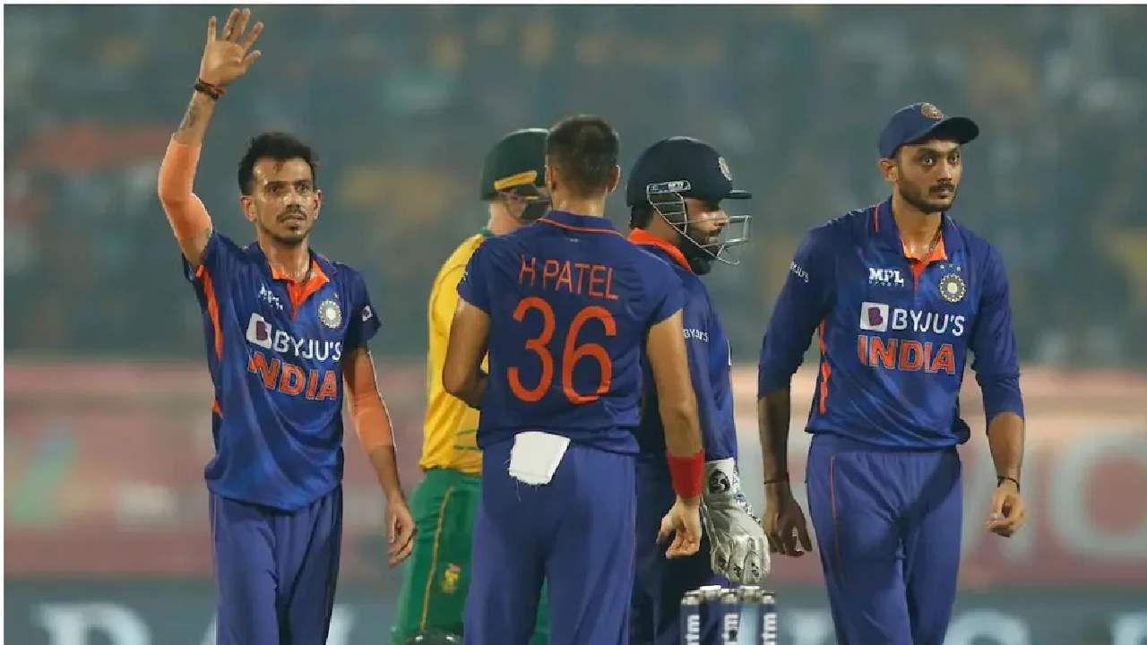 BCCI Big Update : टीम इंडियासाठी वाईट बातमी, आशिया चषकापूर्वी गोलंदाज जखमी, खेळणार की नाही? संभ्रम कायम