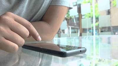 पैशांसाठी आधी बायकोचा विमा उतरवला, मग तिलाच गोळ्या घातल्या! इंटरनेटवर व्हिडीओ पाहून केलेल्या जुगाडमुळे पती गजाआड