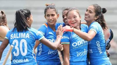 CWG 2022, CWG 2022 Hockey : भारतीय महिला हॉकी संघानं 16 वर्षांनंतर पदक जिंकलं, न्यूझीलंडचा पराभव करत कांस्यपदक