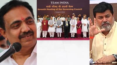 महाराष्ट्राच्या मुख्यमंत्र्यांचा दिल्लीत अपमान? जयंत पाटील म्हणतात, दिल्लीचा दरबार मोदींचा; तर राष्ट्रपतींच्या शपथविधीला शिंदे मोदींच्या बाजुला, सामंतांचं उत्तर
