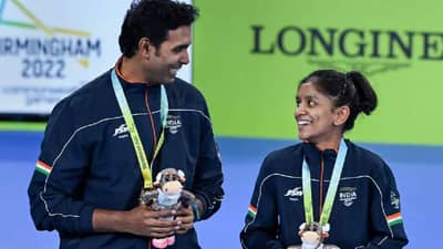 CWG 2022, CWG 2022 Table Tennis : अचंता आणि श्रीजाच्या जोडीनं इतिहास रचला, टेबल टेनिसमध्ये सुवर्णपदक