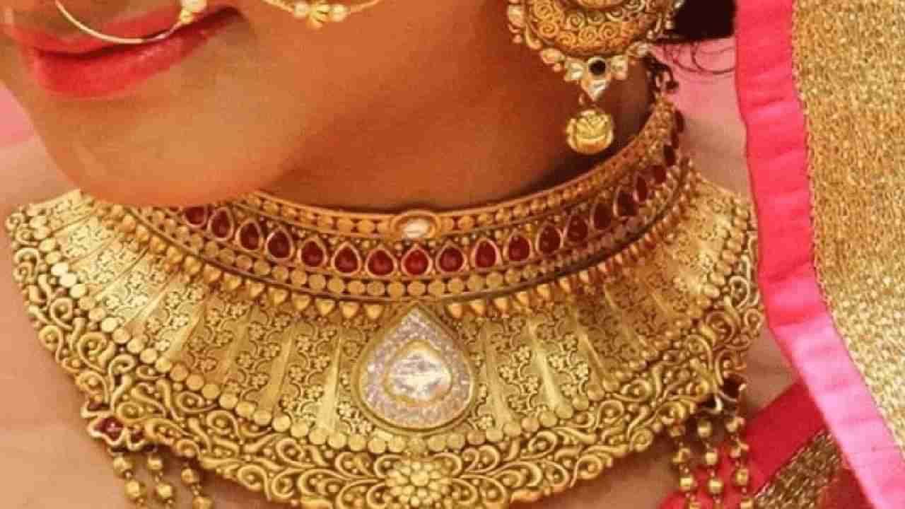 Gold Silver Rate Today | अमेरिकेच्या धोरणांचा सोन्यावर परिणाम, सोन्या-चांदीचे दर स्थिर, जाणून घ्या आजचा भाव