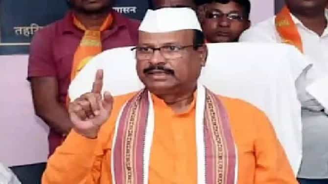Abdul Sattar : पंगतीला बसले अन् बुंदीच संपली, सत्तारांची अवस्थाही अशीच होणार?; टीईटी घोटाळ्यामुळे सत्तारांचा मंत्रिपदाचा पत्ता कट होणार?