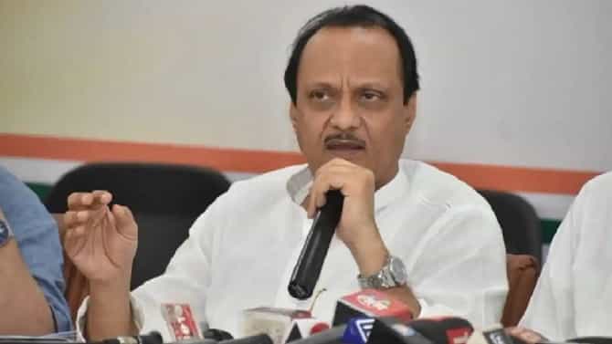 Ajit Pawar : मंत्रिमंडळ विस्ताराचं अद्याप निमंत्रण नाही, पण हालचाली पाहता उद्या विस्ताराची शक्यता, अजितदादांची प्रतिक्रिया