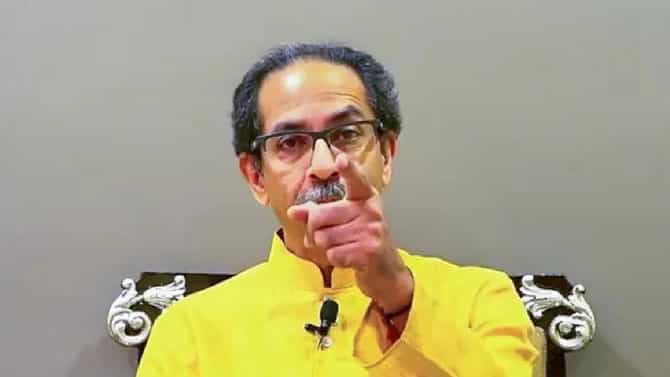 Uddhav Thackeray : मंत्रिमंडळ विस्तारानंतर काय दिवे लावणार?, आता मैदानात उतरलोय, उद्धव ठाकरेंचा इशारा
