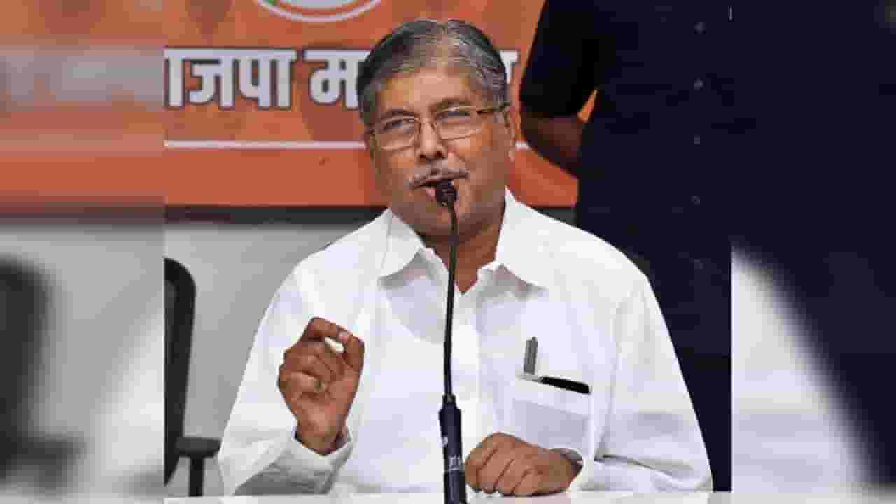 शिवसेनेतील वाद हा त्यांचा अंतर्गत प्रश्न- चंद्रकांत पाटील