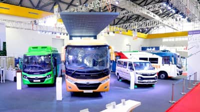 TATA Moters : नेक्‍स्‍ट-जनरेशन मो‍बिलिटी सोल्‍यूशन्‍सचे प्रदर्शन, 7 नाविन्यपूर्ण, टॉप-ऑफ-द लाइन वाहने सादर