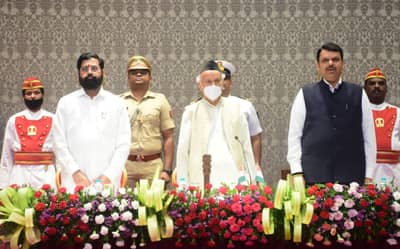 Maharashtra Cabinet : मंत्रिमंडळ विस्तारानंतर शिंदे-फडणवीस सरकारचं खातेवाटपही जाहीर, कुणाला कोणतं खातं? वाचा सविस्तर