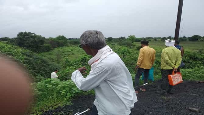 Yavatmal : चालत्या एसटीची दोन चाके निघाली, एक चाक थेट नदीत; चालकाने प्रसंगावधान राखल्याने मोठा अनर्थ टळला