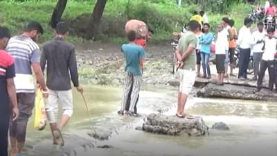 Washim Rain News : वाशिमच्या मोरणा नदीने धोक्याची पातळी गाठली, वाहतुकीसाठी पूल धोकादायक
