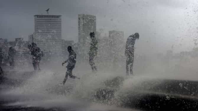 मुंबईत पावसाचा कहर..! गेल्या 24 तासात 100 मिमी पाऊस; शनिवारनंतर आणखी जोर वाढणार