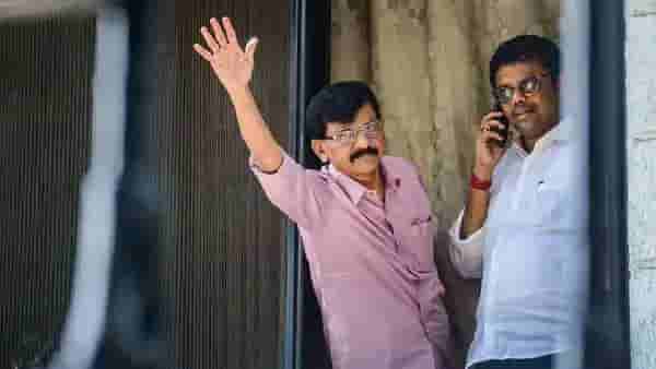 Sanjay Raut: संजय राऊतांना जामीन मिळावा यासाठी त्यांच्या भावाची धावाधाव; मातोश्रीवरुन थेट दिल्ली गाठली