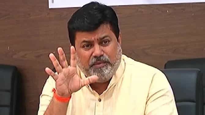 देवेंद्र फडणवीस काय म्हणतात ते आमच्यासाठी महत्वाचं; उदय सामंतांना एकनाथ शिंदेंचं नाव टाळलं; तरीही म्हणतात सरकार शिवसेना-भाजपचच