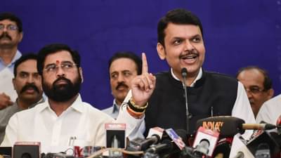 Devendra Fadnavis : मविआ हे बेईमानीचे सरकार, फडणवीसांनी सांगितला दोन्ही सरकारमधला फरक