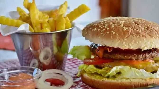 Fast Food Side Effects : जंक फूड बनतंय हृदय आणि मेंदूचा शत्रू ; या आजारांचाही धोका !