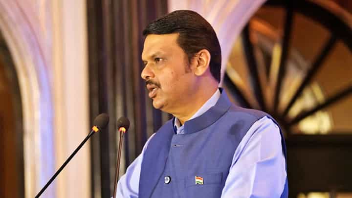 देवेंद्र फडणवीस यांना पुण्यातून लोकसभेची उमेदवारी द्या; आखिल भारतीय ब्राह्मण महासंघाची मागणी देवेंद्र फडणवीस यांना पुण्यातून लोकसभेची उमेदवारी द्या; आखिल भारतीय ब्राह्मण महासंघाची मागणी