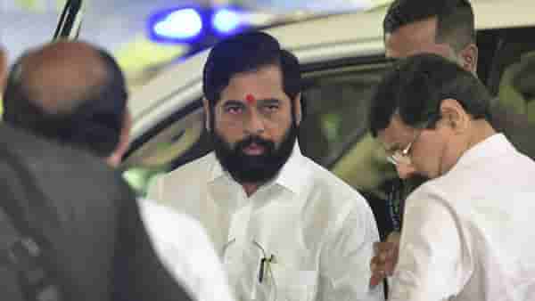 Eknath Shinde : मुंबईनंतर आता पुणे, औरंगाबादमध्येही होणार शिवसेना भवन, शिंदे गटाचे लक्ष मुख्य शहरांवर