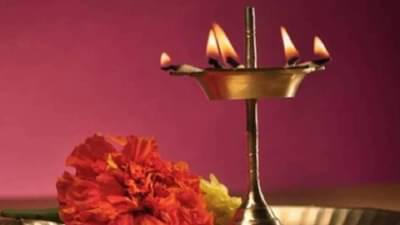 Ravivar Upay: रविवारी केलेल्या या उपायांनी वाढते सकारात्मकता, समृद्धीचे मार्ग खुलतात