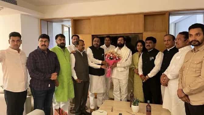 Eknath Shinde: एकनाथ शिंदे गटाला केंद्र सरकारमध्ये दोन मंत्रिपदे मिळण्याची शक्यता, शिंदे गटातील या दोन खासदारांची नावे चर्चेत