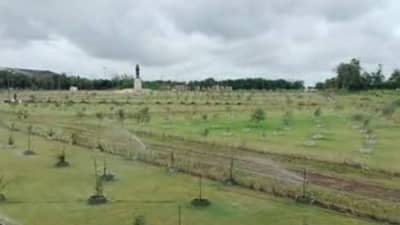 Vilasrao Deshmukh memorial : लातूरमध्ये दोन एकरात विलासराव देशमुखांचे स्मरणस्थळ, अपूर्ण कामामुळे उद्घाटन लांबणीवर