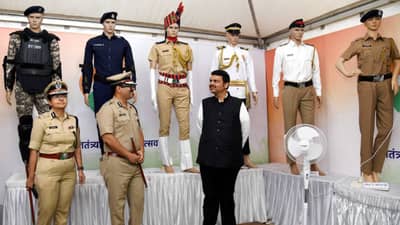 Devendra Fadnavis : उपमुख्यमंत्र्यांनी साधला विद्यार्थ्यांशी संवाद, पोलीस आणि समाजातील अंतर कमी व्हावे