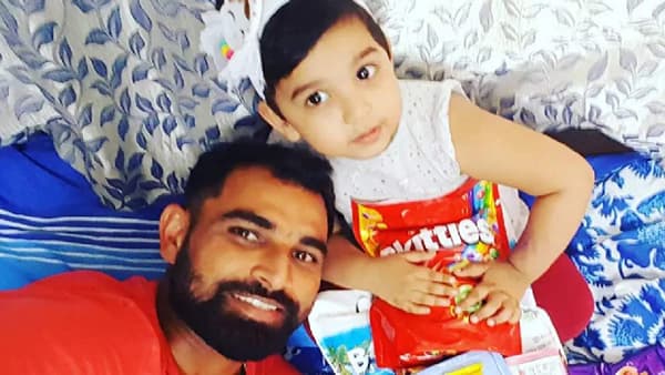 Mohammed Shami : ज्याने कोट्यवधी कमवले, त्याने मुलीला दिला 100 रुपयांचा ड्रेस, शमीची पत्नी भडकली